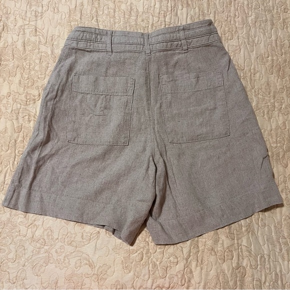 Universal Thread Tan Women's Shorts - Picture 4 of 5